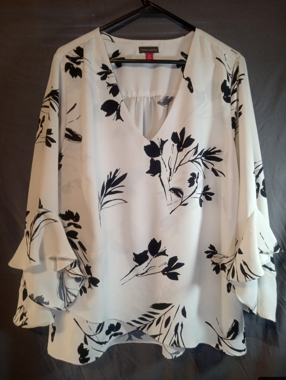 Vince Camuto White Top with Black Floral Print and Ruffle Sleeves